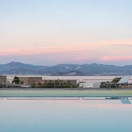 Kohyli By Meditera * Isterni (Paros)