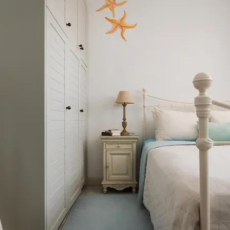 Kohyli By Meditera * Isterni (Paros)